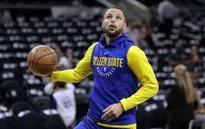 Stephen Curry trở lại tập luyện cùng Golden State Warriors