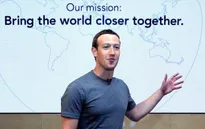 Cổ đông Facebook đề nghị Mark Zuckerberg từ chức