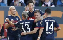 Đánh bại Augsburg, Bayern Munich vô địch Bundesliga sớm 5 vòng đấu