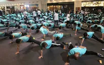 Kỉ lục Guiness về chống đẩy bằng 1 tay