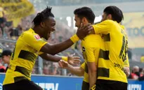 Vực dậy sau thảm bại với Bayern, Dortmund quyết đấu ngôi nhì Bundesliga