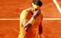 Rafael Nadal mất vị trí số 1 thế giới vào tay Roger Federer