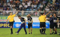 HLV Chu Đình Nghiêm và tiền vệ Phạm Thành Lương nhận án phạt từ Ban kỷ luật VFF