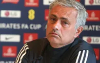 HLV Mourinho báo tin không thể buồn hơn cho fan Man Utd