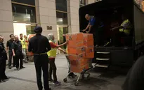 Cảnh sát Malaysia đếm 3 ngày chưa hết "núi tiền" trong nhà cựu Thủ tướng Najib Razak