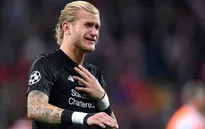 Sao Liverpool bị ném đá dữ dội vì để Karius khóc nức nở một mình