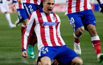 Thiếu trung vệ, Real tính "rút ruột" Atletico Madrid