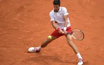 Pháp mở rộng 2018: Djokovic nhọc nhằn đi tiếp