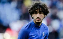 Hợp đồng đầu tiên của Arsenal dưới triều đại Unai Emery gây bất ngờ