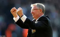 Sir Alex Ferguson có thể ngồi dậy, nói chuyện sau ca phẫu thuật