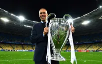Lộ diện đại gia quyết liệt tranh HLV Zidane với Man Utd