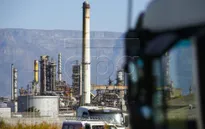 Giá dầu thế giới tăng mạnh do căng thẳng tại Iran
