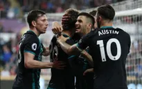 Ngoại hạng Anh: Để thua Southampton trên sân nhà, Swansea đối mặt nguy cơ xuống hạng