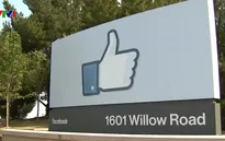 Facebook vẫn ngầm bán thông tin khách hàng?