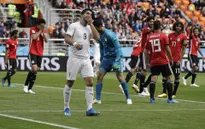 Vì sao song sát Suarez – Cavani tịt ngòi trước ĐT Ai Cập?