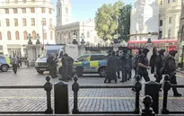 Đe dọa đánh bom ga tàu ở London, Anh