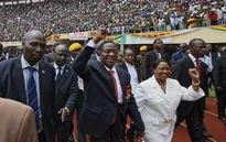 Nổ lớn tại sân vận động Zimbabwe