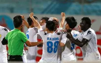 Vòng 17 Nuti Café V.League 2018: CLB Hà Nội ngược dòng đánh bại Than Quảng Ninh
