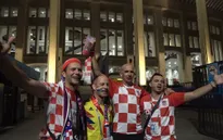 Phóng viên Thể Thao VTV tác nghiệp tại Nga: Những cảm xúc của CĐV Anh và Croatia sau trận bán kết