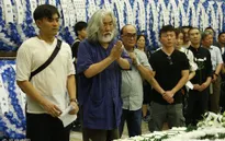 Đông đảo nghệ sĩ tới tiễn đưa diễn viên phim võ thuật Trung Quốc Kế Xuân Hoa