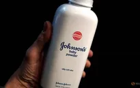 Johnson & Johnson bị phạt do sản phẩm chứa chất gây ung thư