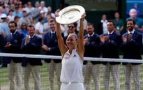 Thắng dễ Serena Williams, Kerber có danh hiệu Wimbledon đầu tiên trong sự nghiệp