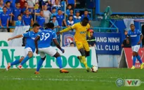 Vòng 19 V.League 2018: Đình Tùng lập công, FLC Thanh Hóa chia điểm với Than Quảng Ninh