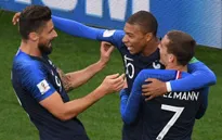 Pháp vô địch: HLV Deschamps làm nên lịch sử, Mbappe xứng danh tiểu Pele và tuyệt vời tinh thần Croatia