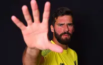 Alisson dẫn đầu top 15 thủ môn đắt giá nhất lịch sử bóng đá thế giới