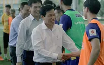 Bộ trưởng Nguyễn Ngọc Thiện thăm và động viên ĐT U23 Việt Nam