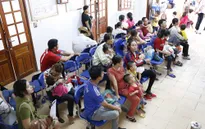 Nghệ An: Nắng nóng, nhiều người già, trẻ nhỏ phải nhập viện