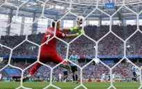 Thủ thành Muslera trở thành “Karius thứ 9” tại FIFA World Cup™ 2018