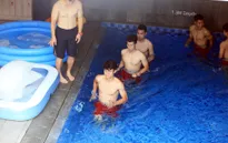 ẢNH: Olympic Việt Nam khoe body đẹp, luyện tập thư giãn phục hồi sau chiến thắng ấn tượng trước Olympic Nhật Bản
