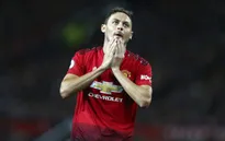 Cáu tiết vì bị châm chọc, Matic đáp trả khiến fan Chelsea cứng họng