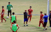 ASIAD 2018: ĐT Olmypic Việt Nam tập chiến thuật cho trận tranh HCĐ