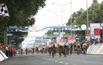 Tổng hợp chặng 12 giải xe đạp VTV Cup Tôn Hoa Sen 2018: Im Jaeyeon nhất chặng, củng cố áo xanh!