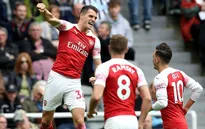 VIDEO Xhaka sút phạt tuyệt đẹp mở tỷ số cho Arsenal
