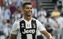 Chưa thi đấu, Ronaldo làm náo loạn Frosinone với kỳ tích vô tiền khoáng hậu