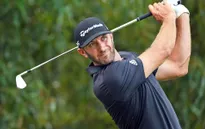 Golf: Dustin Johnson trở lại vị trí số 1 thế giới
