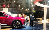 Xe VinFast được di chuyển từ Ý tới Paris Motor Show