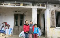 Sáu mẹ con sống lay lắt trong căn nhà cấp bốn sắp sập