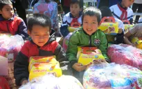 Mùa đông ấm với các em học sinh tỉnh Lạng Sơn