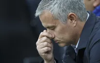 Mourinho "sốt ruột" vì Man Utd chần chừ giữ chân ngôi sao