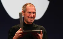 10 năm ngày Steve Jobs thay đổi tương lai của laptop trên toàn cầu