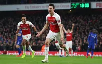 Đả bại Chelsea, Arsenal "rủ" Man Utd áp sát top 4 Ngoại hạng Anh