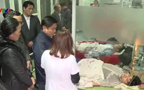 Bộ trưởng Nguyễn Văn Thể thăm hỏi các nạn nhân vụ TNGT ở Hải Dương