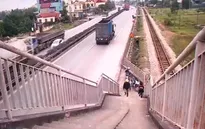 Hải Dương: Nghịch lý cầu cho người đi bộ gần điểm đen giao thông