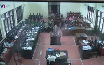 Sự cố chạy thận tại Hòa Bình: Bác đề nghị hoãn phiên tòa của luật sư