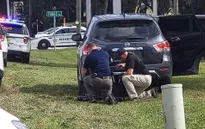 Nghi phạm vụ xả súng ở Florida (Mỹ) ra đầu hàng