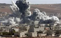 Liên quân do Mỹ dẫn đầu bị cáo buộc không kích dân thường Syria